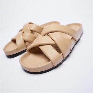 Zara puffy beige slippers 8 39